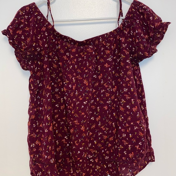 Off the shoulder floral shirt - Picture 1 of 3